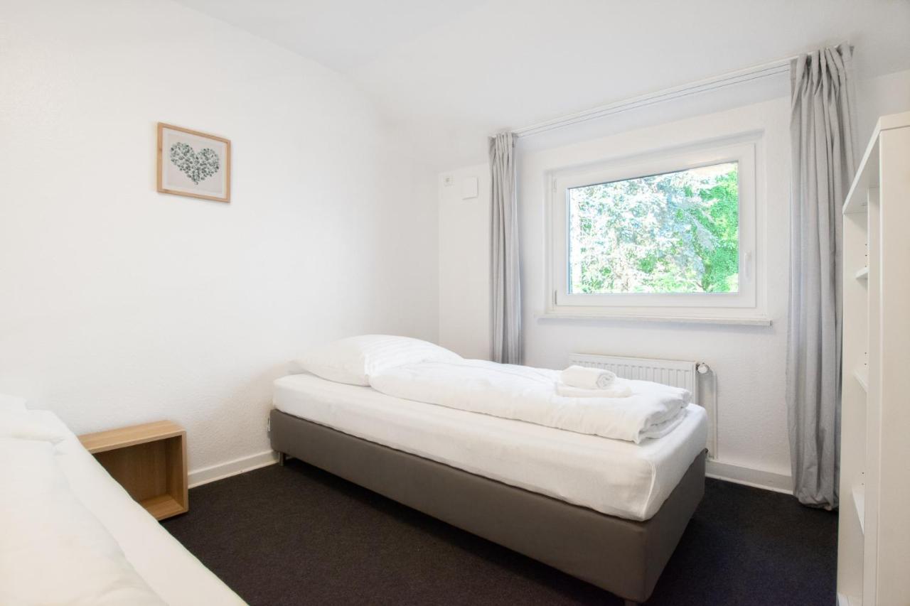 Raj Living - 3 Room Apartments With Garden - 20 Min Messe Dus & Airport Dus Meerbusch Exterior foto