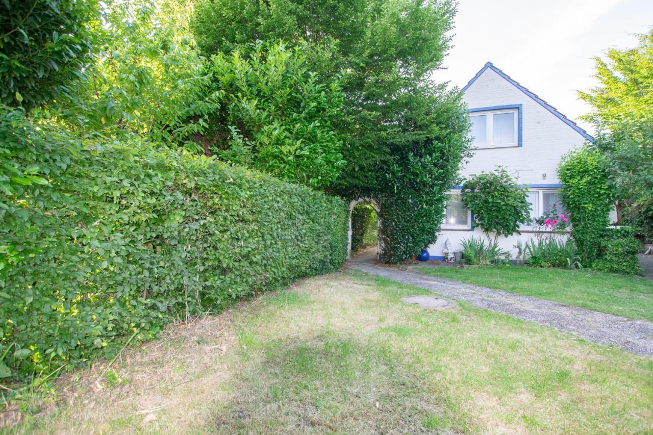 Raj Living - 3 Room Apartments With Garden - 20 Min Messe Dus & Airport Dus Meerbusch Exterior foto