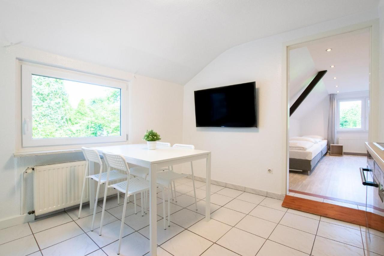 Raj Living - 3 Room Apartments With Garden - 20 Min Messe Dus & Airport Dus Meerbusch Exterior foto